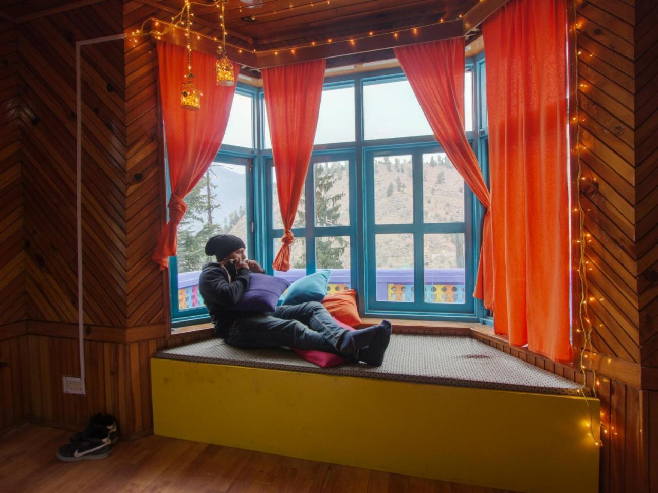 Gostops Naggar Nagar  Bagian luar foto